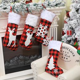 Christmas Plaid Print Stocking Socks Red Black Plaid Candy Gift Bags Xmas Tree Hanging Ornament New Year Christmas Tree Decor LLE11109