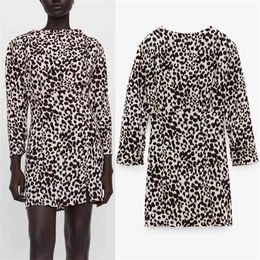 Leopard Printed Mini Dress Women Autumn Fashion With Shoulder Pads High Neck Long Sleeve es Ladies Elegant 210519