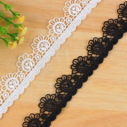 14 Yards lot Apparel Fabric Hollow Mesh Embroidery Flower Fabrics Lace DIY Wedding Lolita Children's Clothing Underwear Sewing Accessories 2.5cm Width