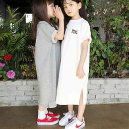 Summer Korean style Family Matching Outfits mommy and me loose letters printed cotton dresses mother daugher T shirt dress 210508