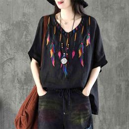 Summer Women Tshirt Plus Size Short Sleeve Loose Feather Embroidery V Neck T Shirts Lady cotton linen Vintage Tee Tops HX13 210512