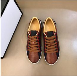 Luxury Designer Rockrunnerleather Men casual shoes Sneakers Footwear Women Flats Dress Shoe Sports Tennis Printing RJJ384