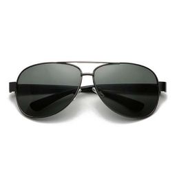 Fashion Active Sunglass Pilots Lifestyle Men Women Designer Sunglasses Grey Metal Frame UV400 Eyewear z5t with case