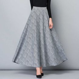 Vintage Plus Size Autumn Spring Long Skirts Women High Waist Vintage Maxi Skirt Elegant Office Lady Wark Plaid Skirt Streetwear 210619