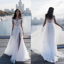 Off Shoulder Beach Chiffon A Line Wedding Dresses 2021 New Thigh-high Slits Bridal Gown Lace Appliques Vestido De Novia ppliques