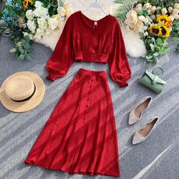 Women Fashion Chic Solid Set Autumn V Neck Long Sleeve Button Top+High Waist Single Breasted Split Skirt Two Pieces Set 210419