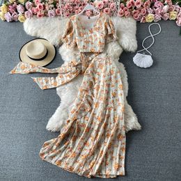 Women Two piece sets V-neck flared sleeves bow tie floral chiffon shirt two-piece suit high waist With skirt women summer 210420