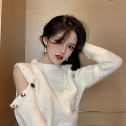 JXMYY New autumn and winter off-shoulder sweater long-sleeved diagonal buckle detachable loose style sweet gentle sweater 210412