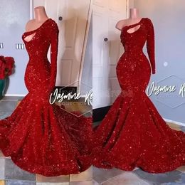 One pcs Sparkly Red One Shoulder Sequins Mermaid Long Prom Dresses 2022 Long Sleeve Ruched Evening Gown Plus Size Formal Party Wear Gowns