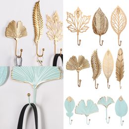 GoldGreen 1Pc Hanging Storage Rack Wrought Iron Hook Wall Hanger Creative Leaf Shape Nordic Style For Home Bathroom Decoration 220527