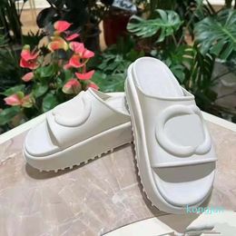 2022 style Slippers Sandal Sliders Macaron thick bottom non-slip soft bottom fashion G house slipper women wear beach flip-flops