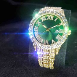MISSFOX Luxury Brand Watch Man's Green Round Dial Men Gold Watch Big Diamnd Bezel Calendar Stainls Steel Top Watch Male