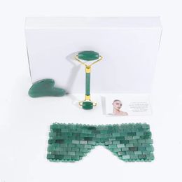 High Quality 100% Handmade Jade Roller and Gua Sha Natural Green Jade Facial Roller Guasha Board Jade Eye Mask Massager Kit with Box