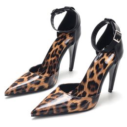 10 cm / 4 polegadas Sapatos de leopardo Mulher, sexy saltos altos, bombas de mulheres, ponta de dedo, torta de fivela de tornozelo, preto, tamanho grande 36-46, cores personalizadas,
