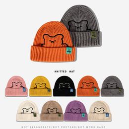 Berets Trendy Embroidery Bear Knitted HatWomen Men Hats Ski Bonnet Autumn Winter Warm Knit Beanie Cute Soft Cap