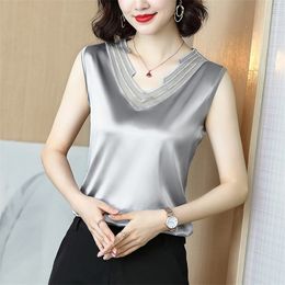 Korean Silk Women Tops Woman Satin Tank Elastic Lace Halter Plus Size Sleeveless Ladies Basic Tees 220316