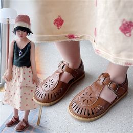 Girls Half Sandals Spring Summer British Style Children Beach Shoes Cut-outs Kids Flat Shoes Sandals 22-36 Princess Vintage 220425