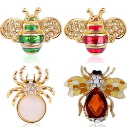 Crystal Diamond Uniform Pins Animal Insect Thorn Horse Needle Small Bee Retro Cartoon Brooches For Wedding Party Dress