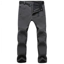 Winter Pants Men Outwear Soft Shell Fleece Thermal Trousers Mens Casual Autumn Thick Stretch Waterproof Military Tactical 220524