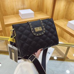 Wholesale factory ladies leathers shoulder bags elegant joker black plaid Tote bag street trend car sewing western style handbag large retro leather backpack 11231