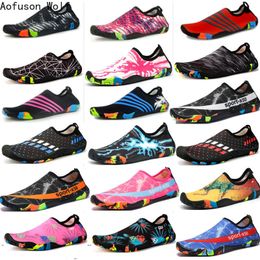 Barefoot Swimming Water Aqua Shoes Men Women Beach Shoes Seaside Surf Quick-Drying Non-slip Light Athletic Footwear Sneakers 220623