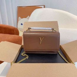Y Cadeia de cartas Bolsa mensageira de bolsas de ombro vintage para mulheres com bolsa de designer de couro bolsa de gola exclusiva bolsas de ouro casual 220506
