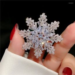 Brooches Pins Fashion Classic Shining High Quality Cubic Zirconia Brooch Snowfalke Christmas Gift For Women DropPins PinsPins