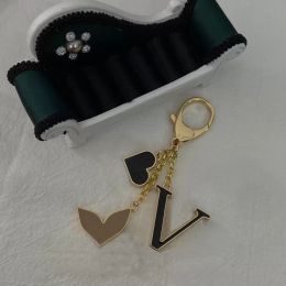 Fashion Keychain Brand Keyring Designer Key Chain Mens Luxury Car Key Ring Womens Keychains Men Women Bags Pendant Accessories 2205194D