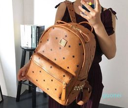 Wholesale Backpack Knapsack Fashion Men Women Travel Backpacks Handbags Stylish Bookbag Shoulder Bags Designer Totes back packs Girls B002