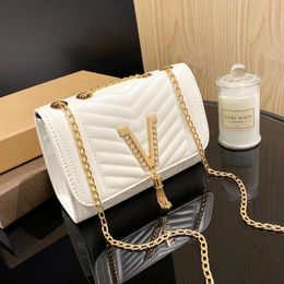 Evening Bags Summer Metal V Tassel Bag Vintage Ladies Women Rhombic Grid Chain Messenger Shoulder Rhinestone Leather Luxury HandbagEvening