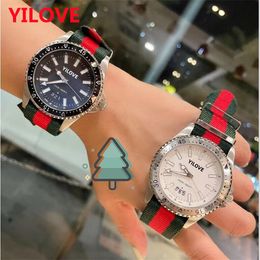 Round Stainless Steel Black Ceramic Bezel Neutral Watch Men Women 38mm Quartz Movement Analog Timing Clock Calendar Multi-Function Trend Wristwatch