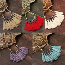 -Tassel étnico Tassel Fashion Jewelry Cadera de cuero Cadena de seda Boho Festival Declaración Collar Collar220p