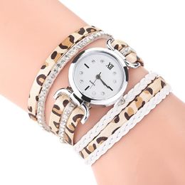 Wristwatches Beautiful Fashion Diamond Bracelet Watch Ladies Watches Quartz Design Women Top LeatherWristwatches WristwatchesWristwatches