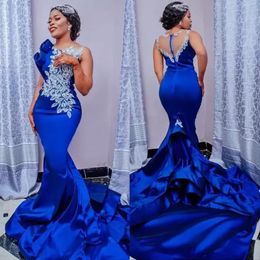 2022 Royal Blue Evening Dresses Jewel Neck Mermaid Sweep Train Beaded Lace Applique Prom Party Gown Formal Occasion Wear vestidos Plus Size