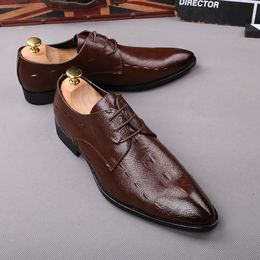 men fashion wedding party dress genuine leather shoes brand designer pointed toe shoe black brown gentleman footwear man sneaker