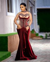 Aso Ebi Elegant Burgundy Velvet Prom Dresses Mermaid High Neck Appliques Beaded Plus Size Women Evening Party Gowns