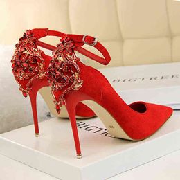 Dress Shoes 2022 Spring New Red Water Drill Shallow Mouth Women High Heels Sexy Wedding Bride Top Selling Party 220503