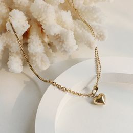 European and American Retro Three-Dimensional necklace Love Heart Small Heart of Gold Chain Clavicle Luck Titanium Steel Plated 14K Colour Protection