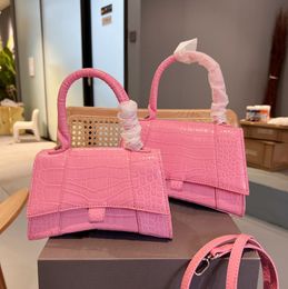 2022 Womens Designer Tote Bags Handbags Clutch Wallets Totes Purses Luxury Ladies Crossbody Shoulder Bag Solid Colour Crocodile Texture Leather Design