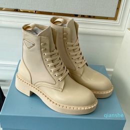 Fashion-Women Brushed Leather and Nylon Boots Designers Ankle Boot Military Inspired Combat Platform Desert Boots With Removable Pouch