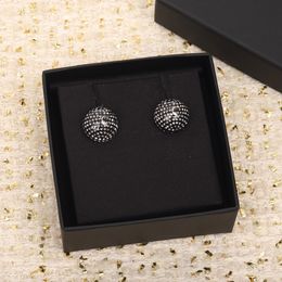2022 Top quality Charm round shape stud earring with diamond and black Colour for women wedding Jewellery gift in platinum plated PS4204A