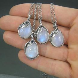 Pendant Necklaces Thorny Natural Gem Stone Opal Irregular Shape Handmade Crafts DIY Necklace Jewellery Exquisite Moonstone Choker For WomanPen