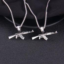 Pendant Necklaces 47 Gun Necklace Personality Hip Hop Rock Silver Street Men's And Women's Sweater Chain Jewelry Couple GiftPendant