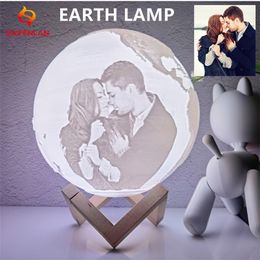 Customized Po Earth Lamp Personalized Kids Wifes Gifts Night Light USB Charging Tap Control 2316 Colors Bedroom Light 220623