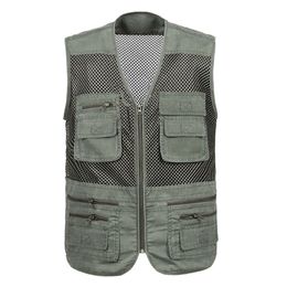 Large Size Mesh QuickDrying Vests Male with Many Pockets Mens Breathable Multipocket Fishing Vest Work Sleeveless Jacket 220817