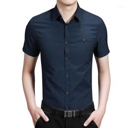 Wholesale- M-5XL 5 Colors Solid 2022 Style Mens Dress Shirts Male Clothes Social Casual Short Sleeve Shirt Men Brand C1611