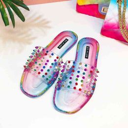 Slippers Women Slides Fashionable Transparent Crystal Colour Flat Bottom Waterproof Travel Beach Jelly Shoes Woman Flip Flops 220530