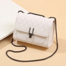 Evening Bags Luxury Women Designer Punk Style Chains Shoulder Bag Ladies All-match Small Cross Body Sac A MainEvening