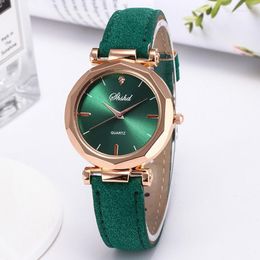 Wristwatches 2022 Ladies Watches Fashion Starry Sky Green Watch Women Leather Band Quartz Price Dropshiping