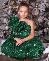 mini graduation gowns Canada - 2022 Flower Girls' Dresses Ball Gown One-Shoulder Long Sleeve Ruffles Short Mini Sequins Pageant Clothing Puffy Skirt Birthday Party Dress Bling Bling Gowns Children